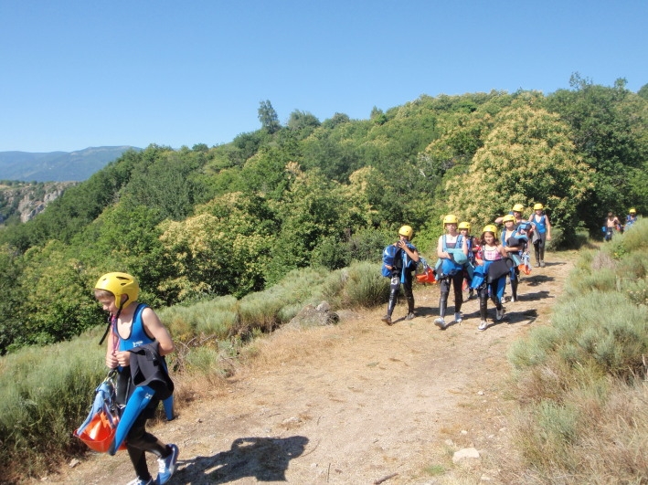 Village Camps International Summer Camp Ard&egrave;che, France 2019-07-26 https://www.villagecamps.com/journals_admin/images/249-26-July 5 00720110705.jpg